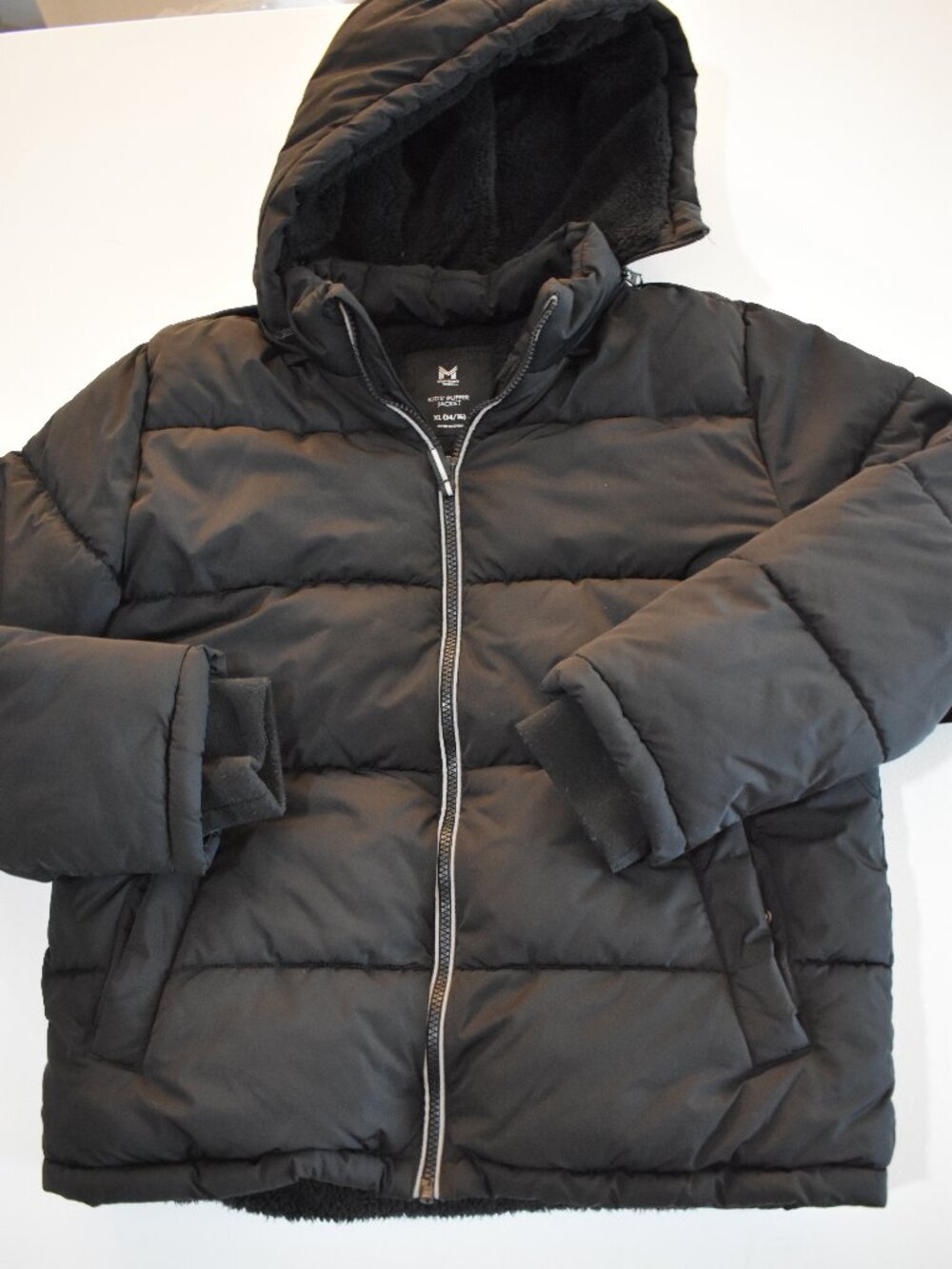 Member's Mark Kids Black Puffer Jacket XL 14-16 Hooded Sherpa Lined Winter Coat